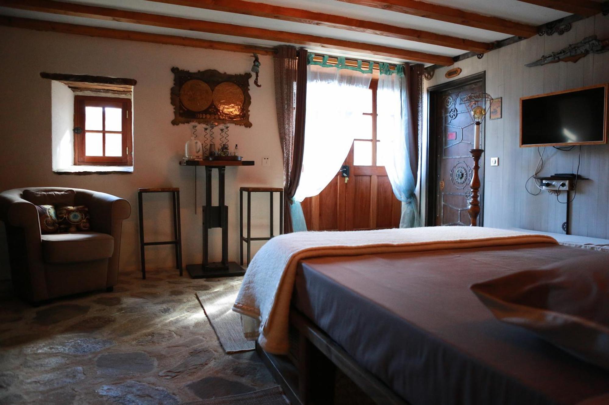 Chambre Steampunk Jules Vernes Bosbonparent Eksteriør bilde